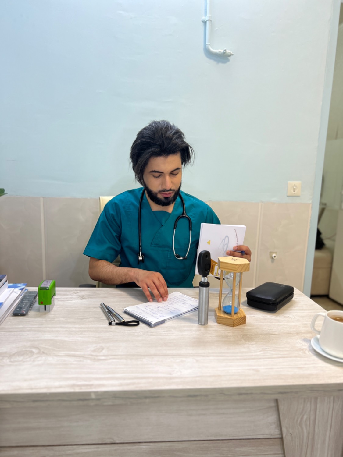 دکتر محسن فلکیان